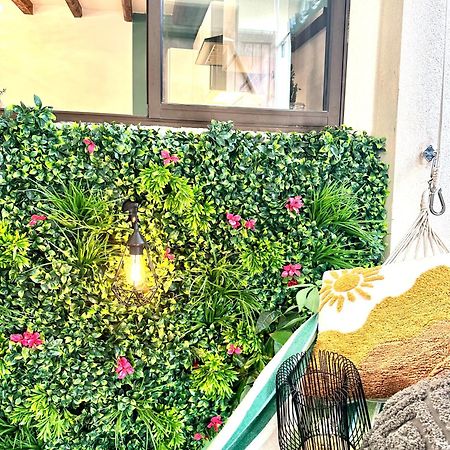 Апартаменти Le Cocon De La Chaine Des Puys & Spa Terrasse Об'єр Екстер'єр фото