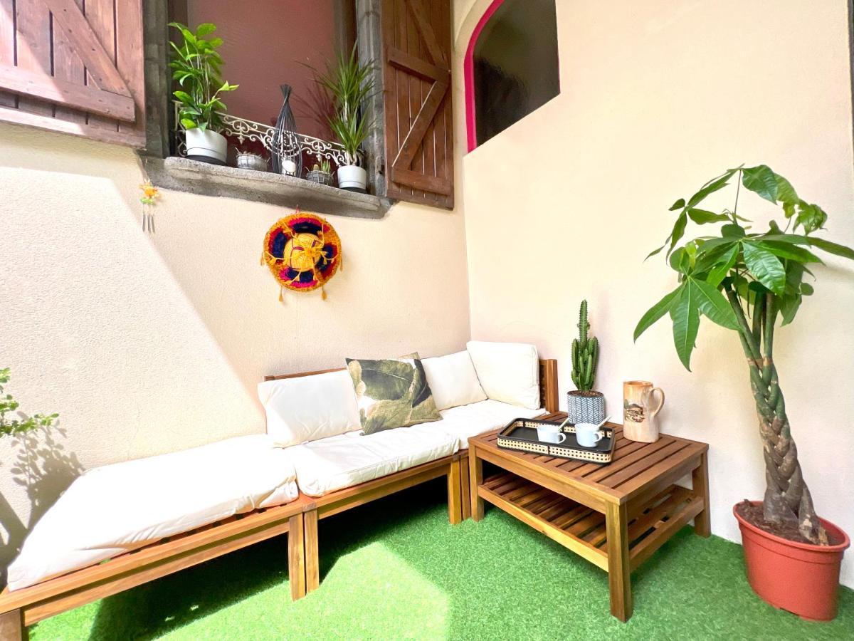 Апартаменти Le Cocon De La Chaine Des Puys & Spa Terrasse Об'єр Екстер'єр фото